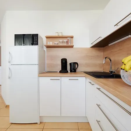 Διαμέρισμα Adrian1